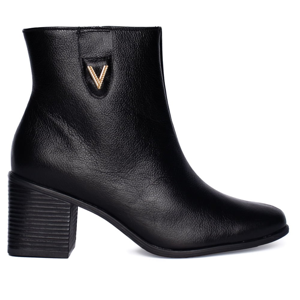 Bota Feminina Via Marte Social Cano Curto Couro Preto