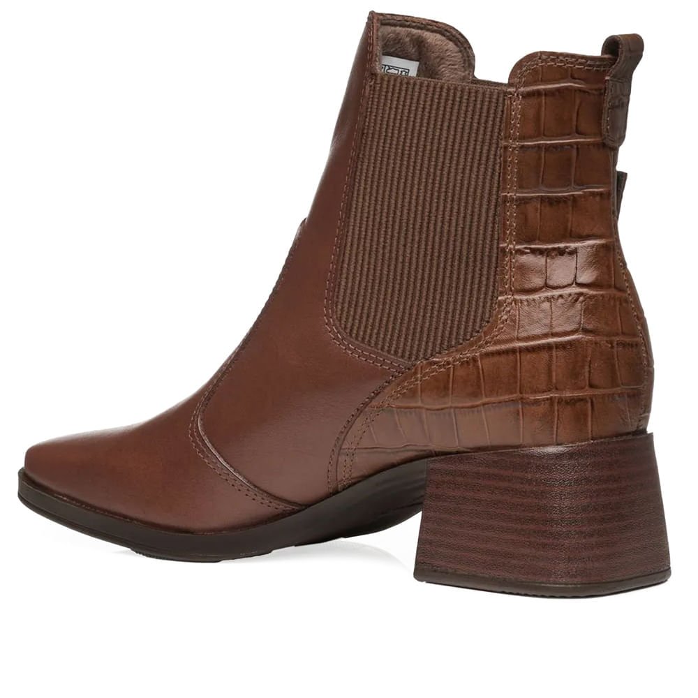 Bota Feminina Pegada Fivela de Couro Marrom 3