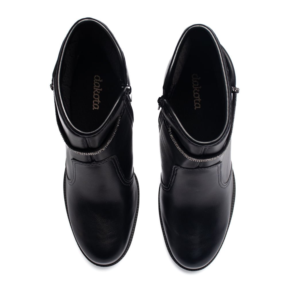 Bota  Feminina Dakota de Cano Curto Preta