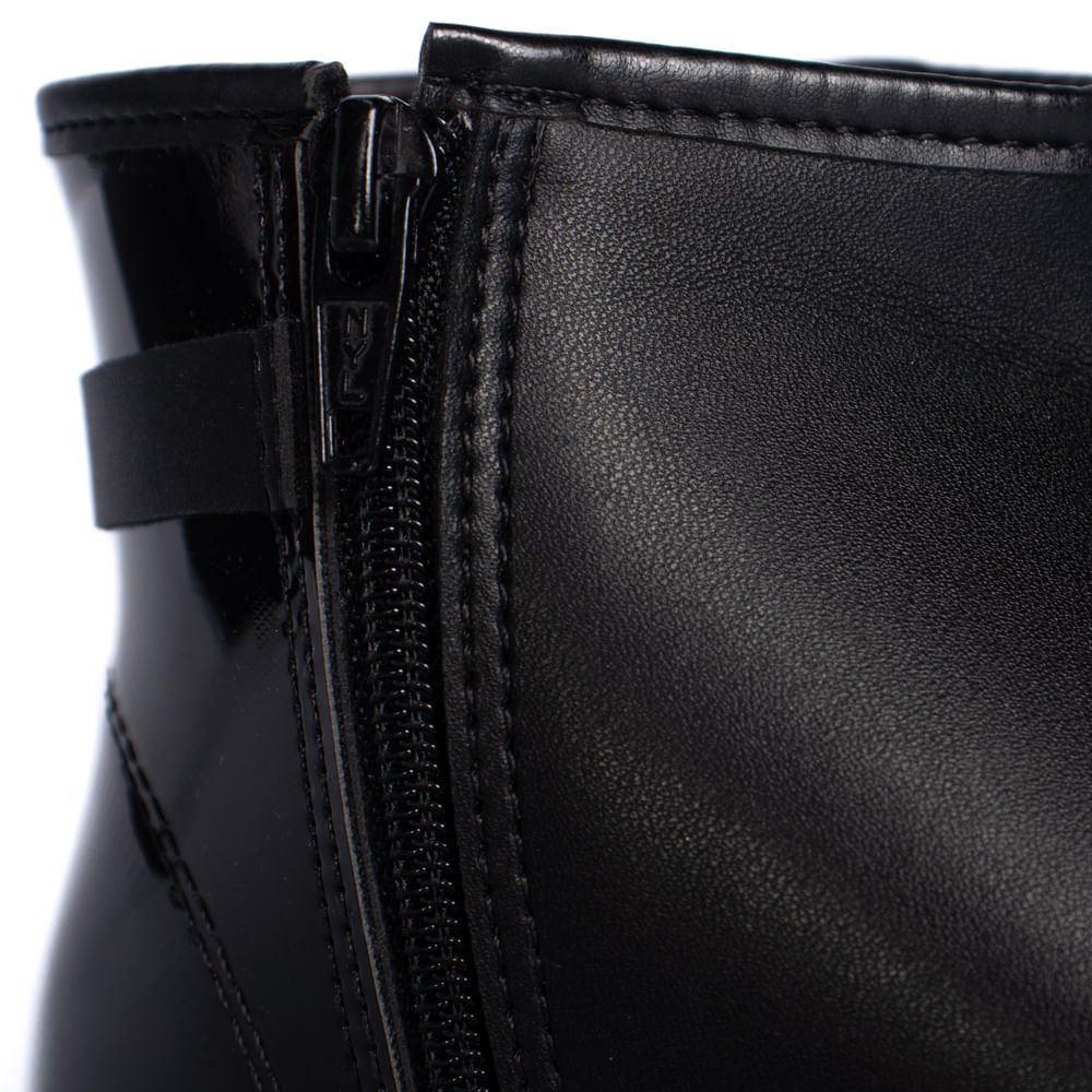 Bota Infantil Molekinha Tira com Pingente Coração Preto Preto 6