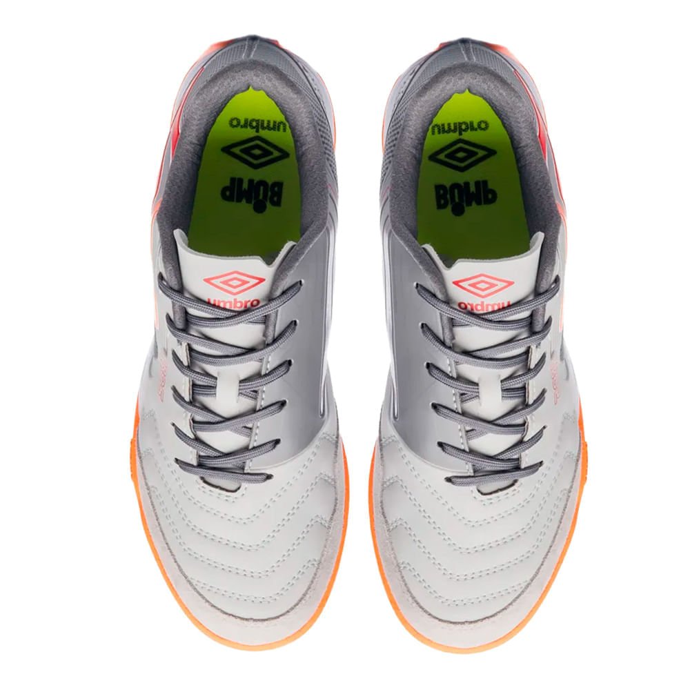 Chuteira Futsal Umbro Pro 5 Bump Club Preto/Laranja Cinza/Laranja 4