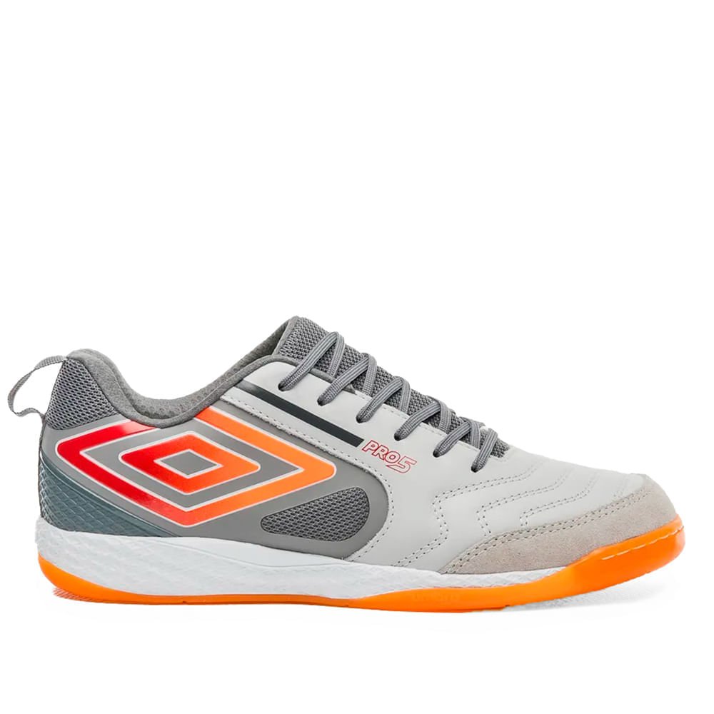 Chuteira Futsal Umbro Pro 5 Bump Club Cinza/Laranja