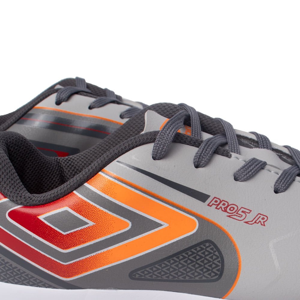 Chuteira Infantil Futsal Umbro Pro 5 Cinza/Laranja/Vermelho Cinza/Laranja 5