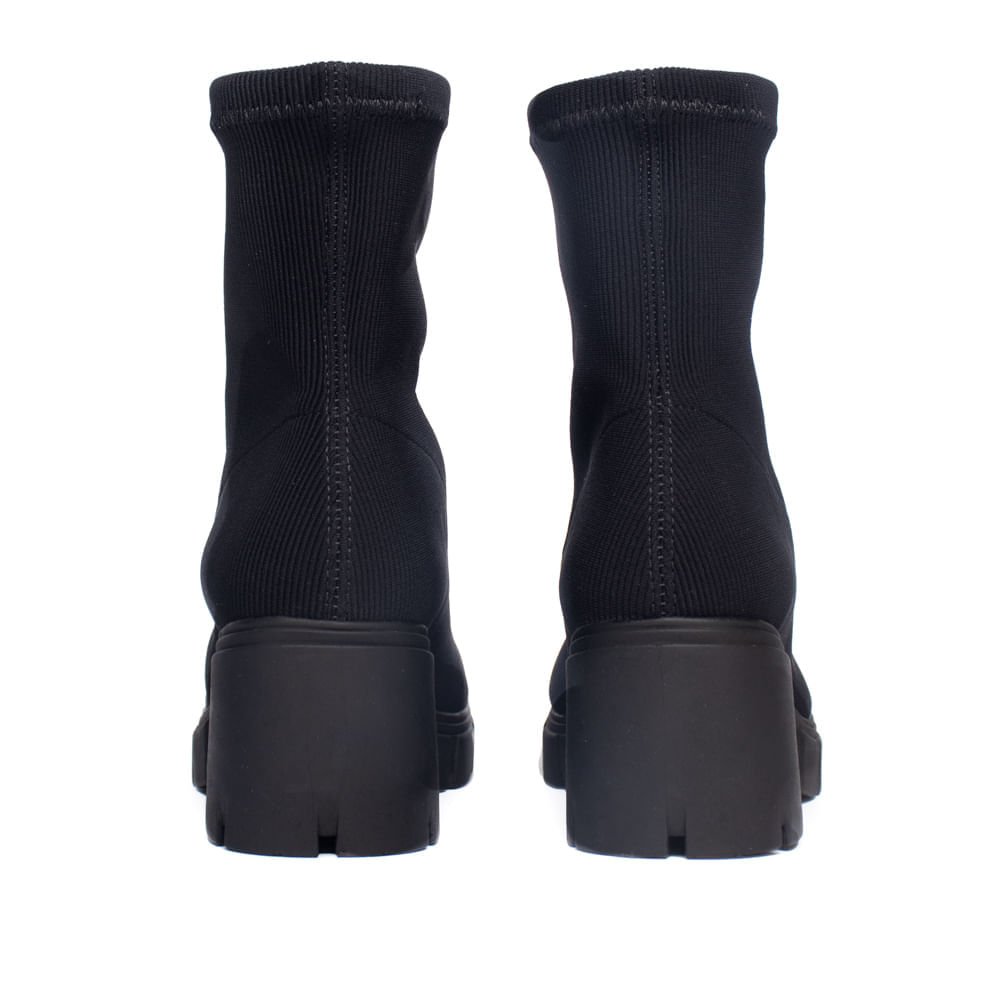 Bota Feminina Via Marte Skinny Boot Tratorado Preto Preto 3