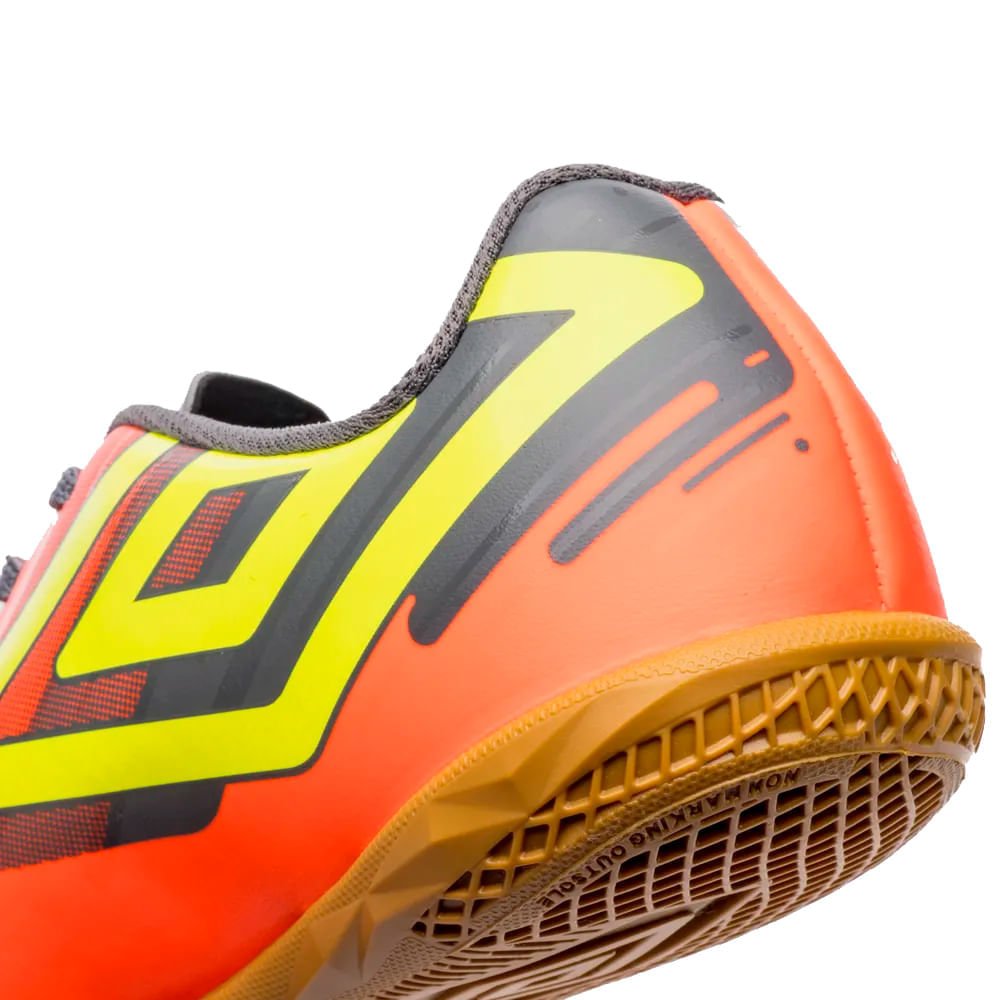 Chuteira Infantil Umbro Futsal Action Estilo Verniz Coral Coral 6