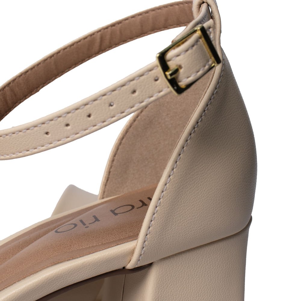 Sandália Feminina Beira Rio Napa Salto Bloco Creme Creme 5