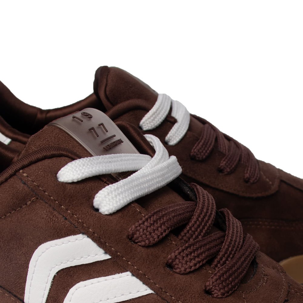 Tênis Feminino Via Marte Camurça Visual Retrô Marrom/Branco Marrom/Branco 6