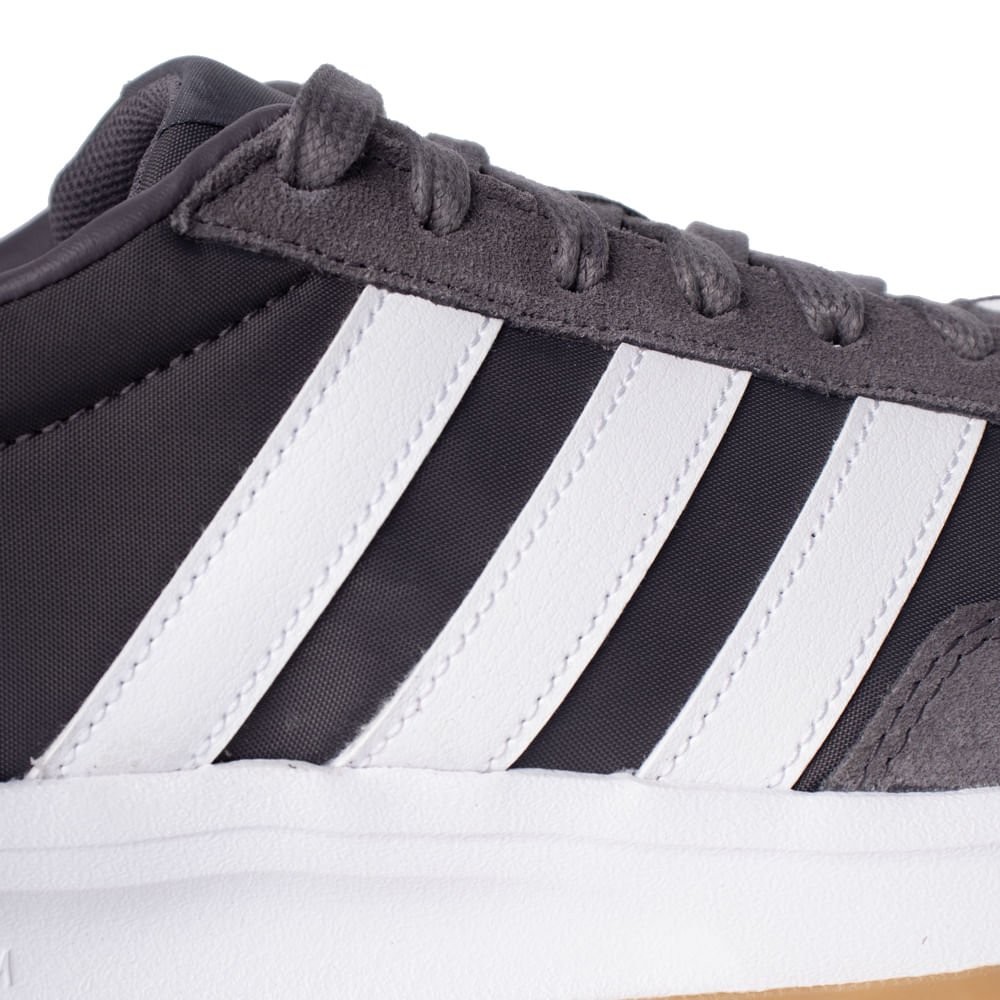 Tênis Masculino Adidas Run 70 Camurça Preto/Branco Preto/Branco 6