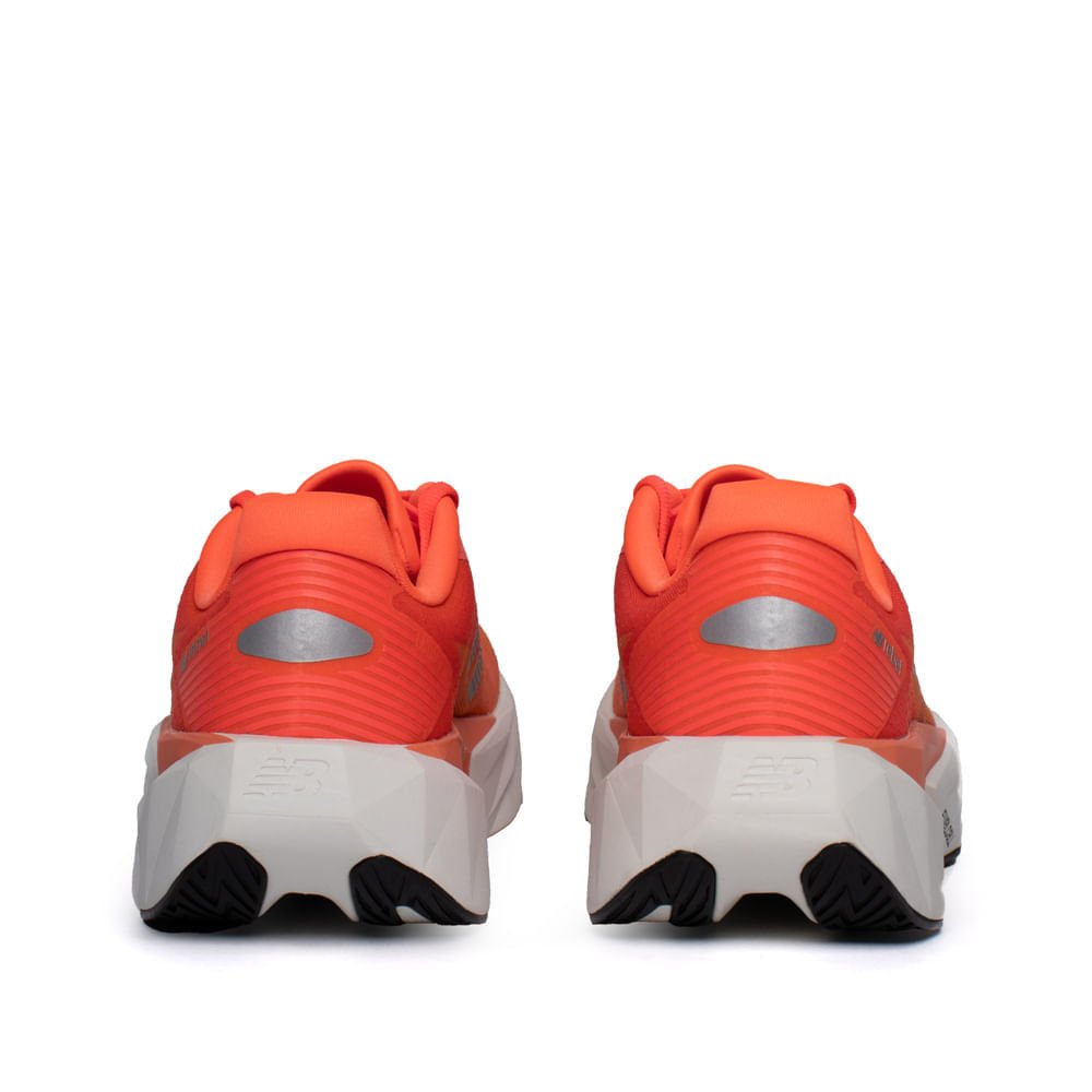 Tênis Feminino New Balance FuelCell Rebel v5 Coral Neon Coral 3