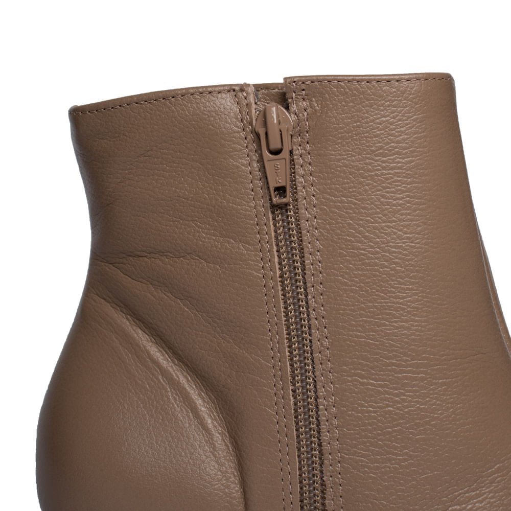 Bota Feminina Via Marte Couro Bico Fino Bege Bege 6