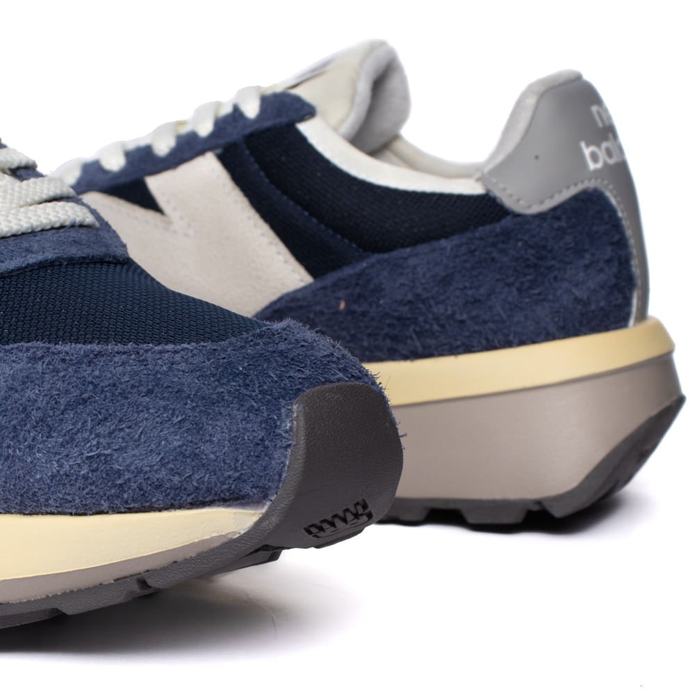 Tênis Masculino New Balance 370 Marinho/Off White Marinho 7