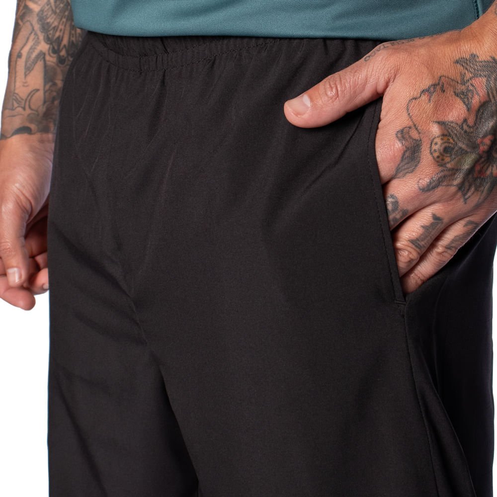 Bermuda Masculina New Balance Essentials Tactel Preto Preto 4