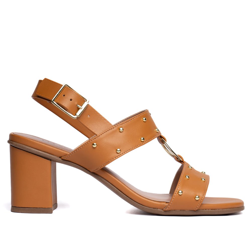 Sandália Feminina Salto Bloco Aplicações Douradas Caramelo