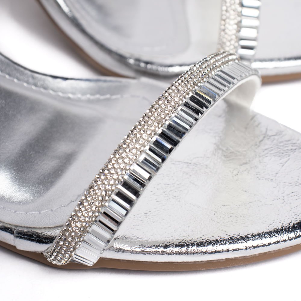 Sandália Feminina Via Marte Nobuck Salto Alto Strass Prata Prata 5