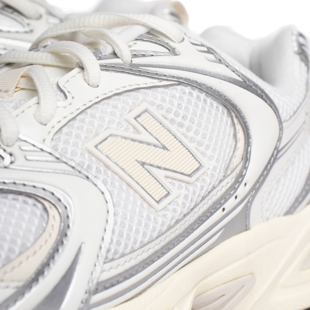 Tênis Unissex New Balance 530 ABZORB Casual Off White/Prata Off White 6