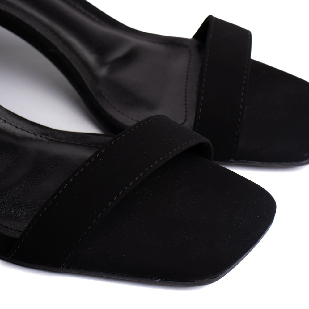 Sandália Feminina Via Marte Salto Bloco Nobuck Strass Preto Preto 5