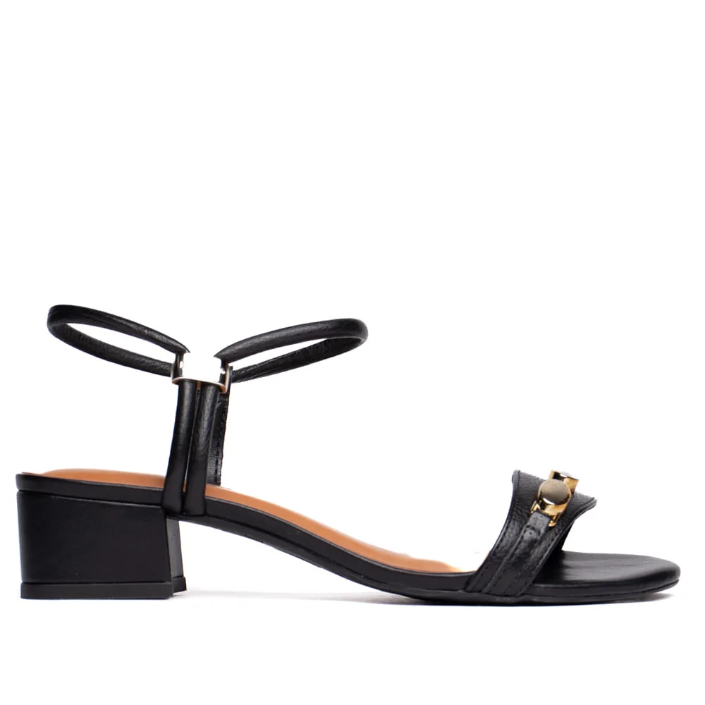 Sandália Feminina Bottero Salto Bloco Detalhe Metal Preto