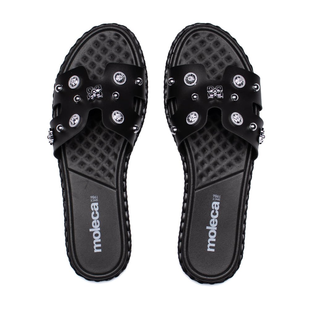 Rasteira Feminina Moleca com Recortes e Aplicações Preto