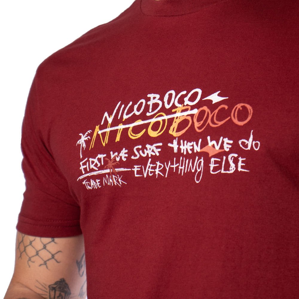 Camiseta Masculina Nicoboco Estampa Street Surf Bordo Bordô 3
