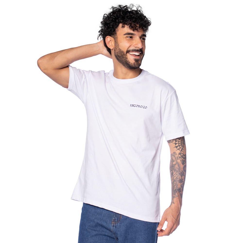 Camiseta Masculina Nicoboco Surf Logo Estampado Branco/Preto