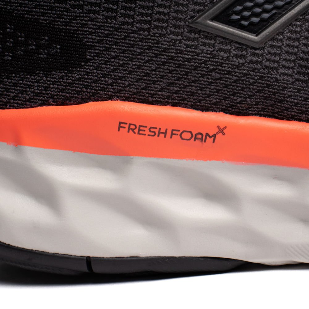 Tênis Masculino New Balance Fresh Foam X Evoz V4 Preto/Coral Preto/Coral 6