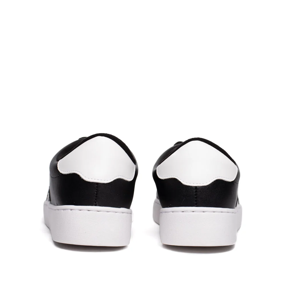 Tênis Feminino Vizzano Recortes Laterais Preto/Branco Preto 3