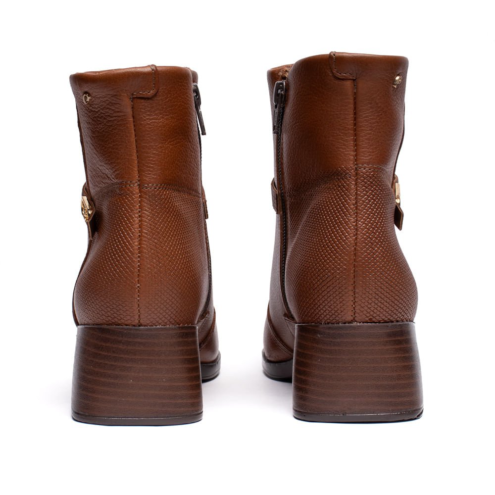 Bota Feminina Pegada Cano Curto Couro Marrom Marrom 3