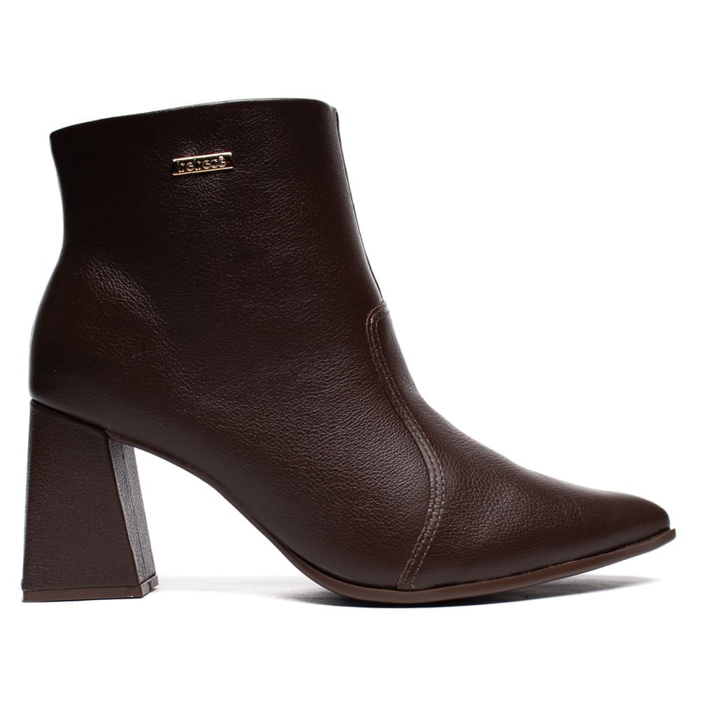 Bota Feminina Bebecê Couro Salto Bloco Café