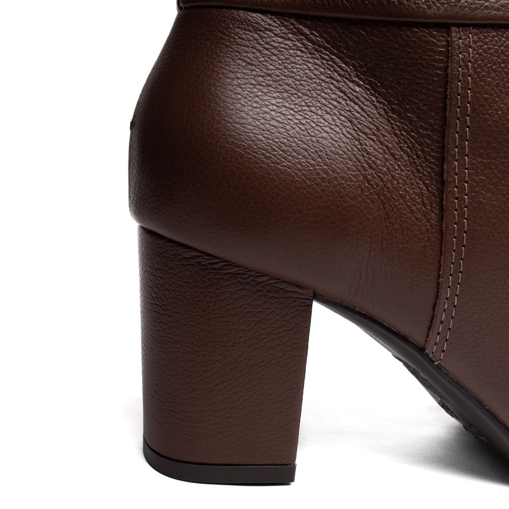 Bota Feminina Via Marte Couro Bico Fino Marrom Marrom 5