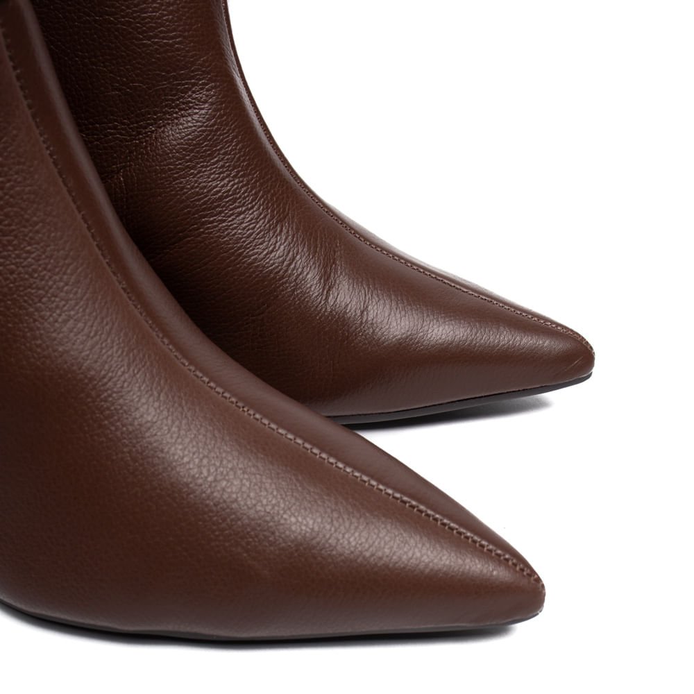 Bota Feminina Via Marte Couro Bico Fino Marrom Marrom 7
