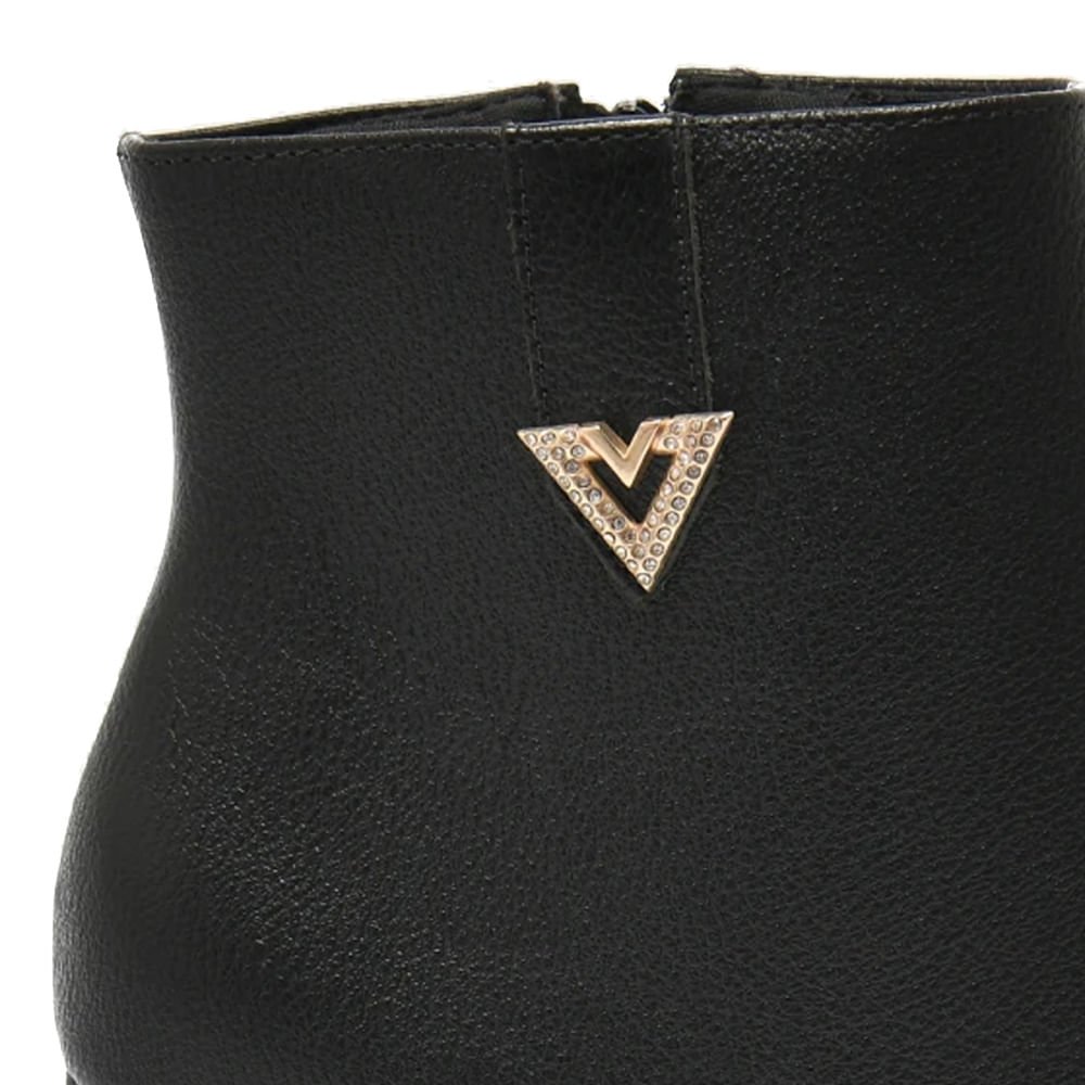 Bota Feminina Via Marte Cano Curto Couro Com Strass Preto Preto 5