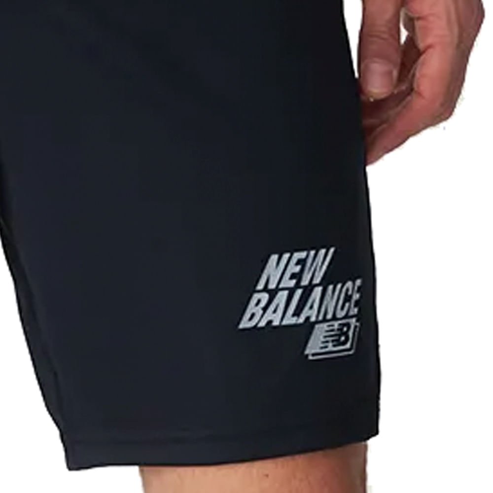 Bermuda Masculina New Balance Graphic 9 Preto Preto 5