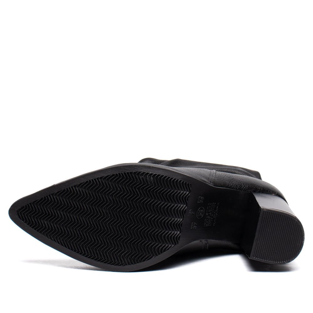 Bota Feminina Via Marte Couro Enrugada Preto Preto 2