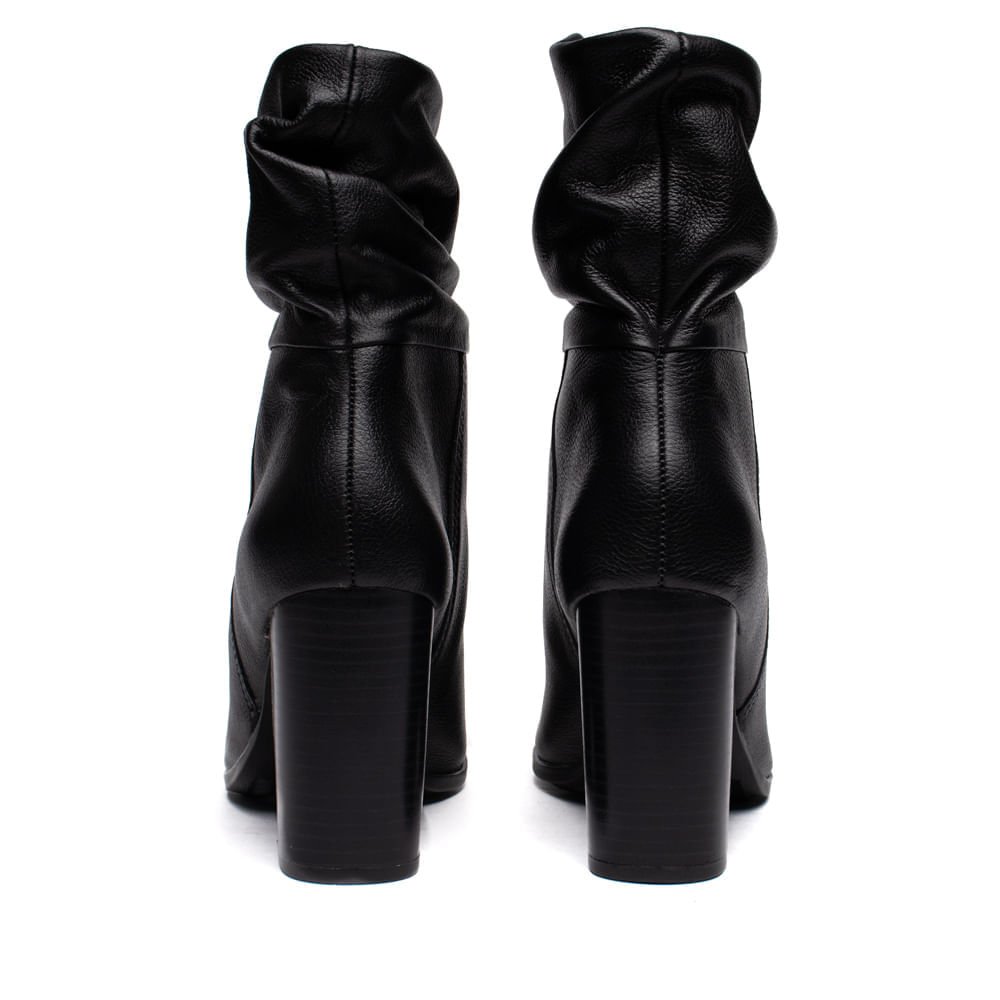 Bota Feminina Via Marte Couro Enrugada Preto Preto 3