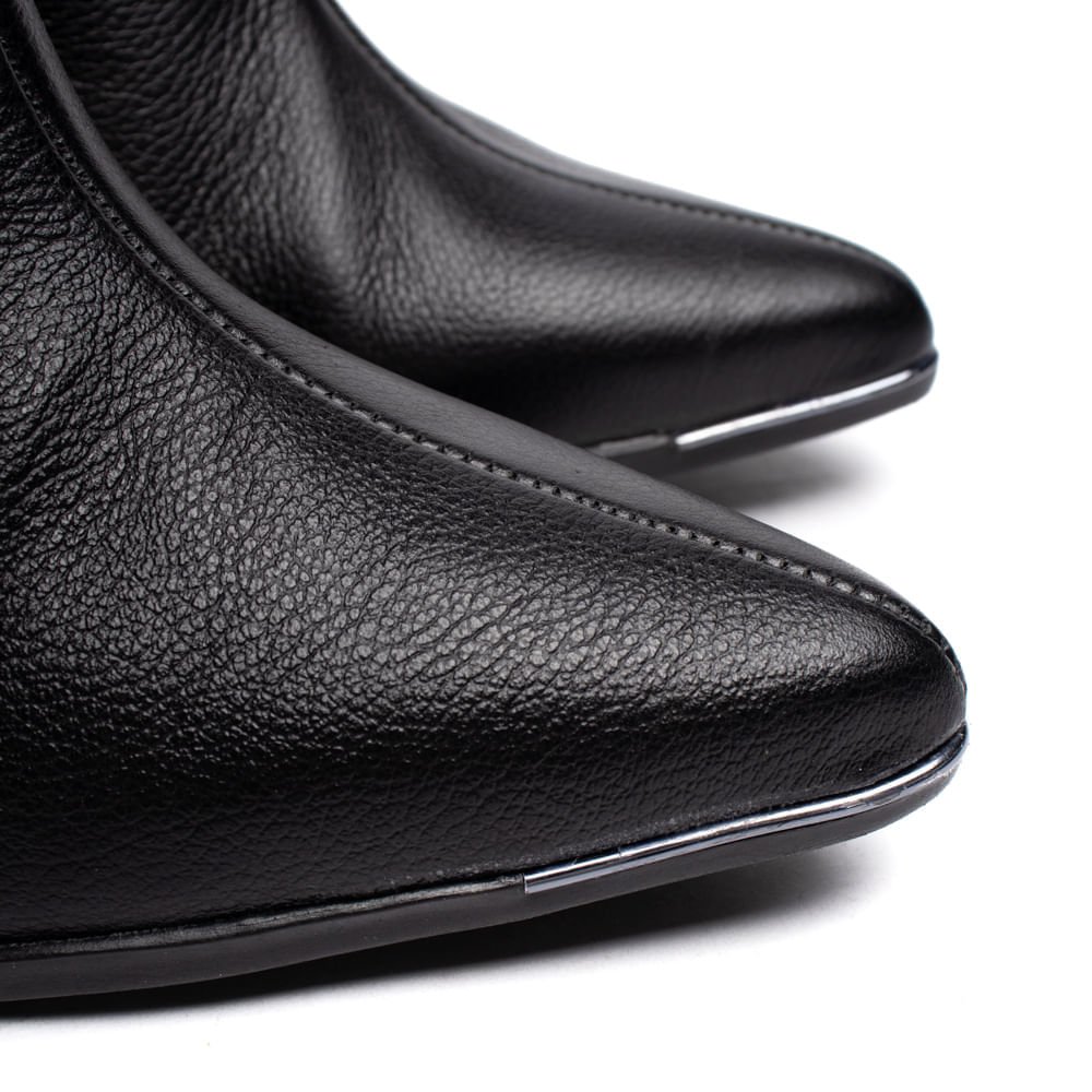 Bota Feminina Via Marte Couro Enrugada Preto Preto 5