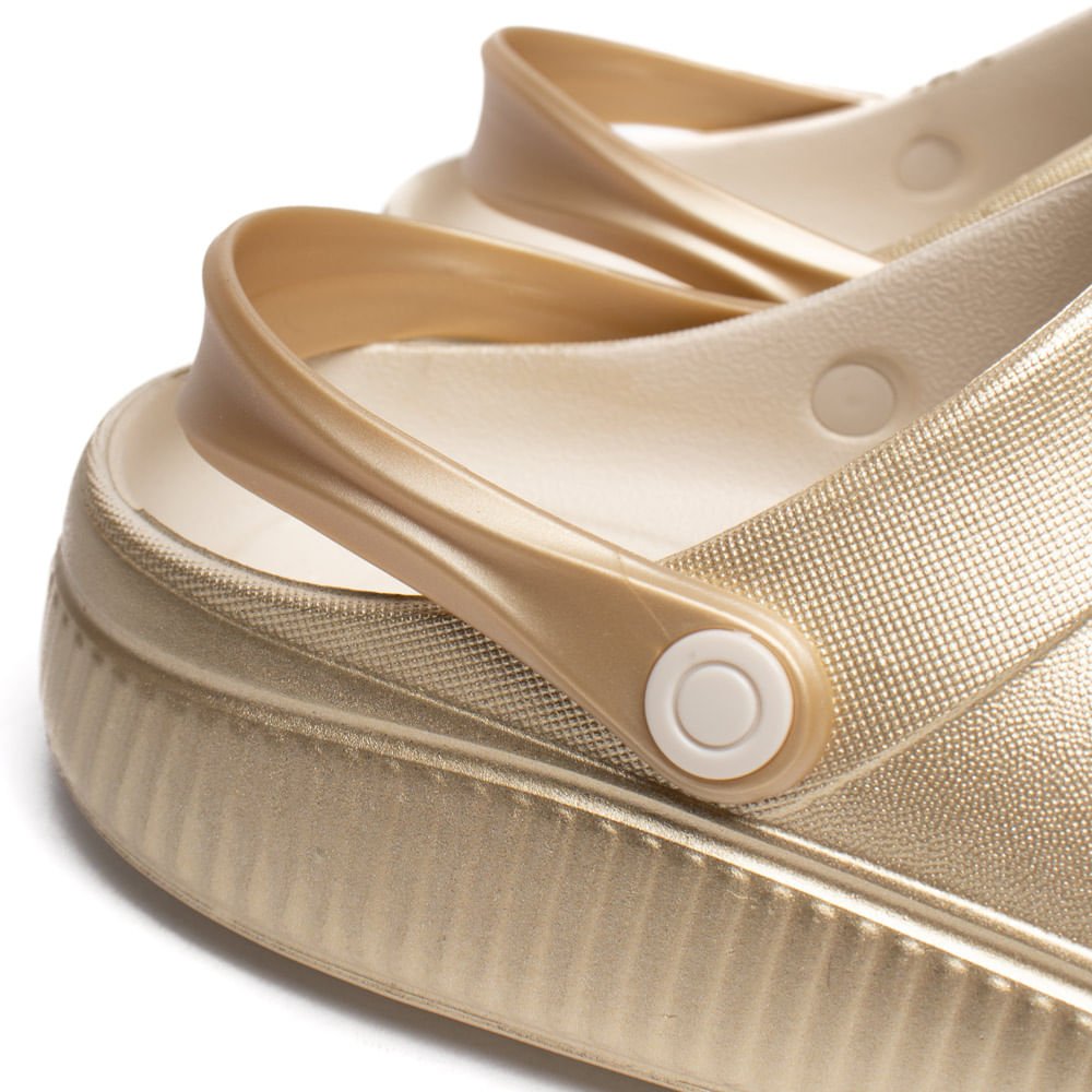 Sandália Babuche Feminina Moleca Collab Ana Castela Dourado Dourado 6