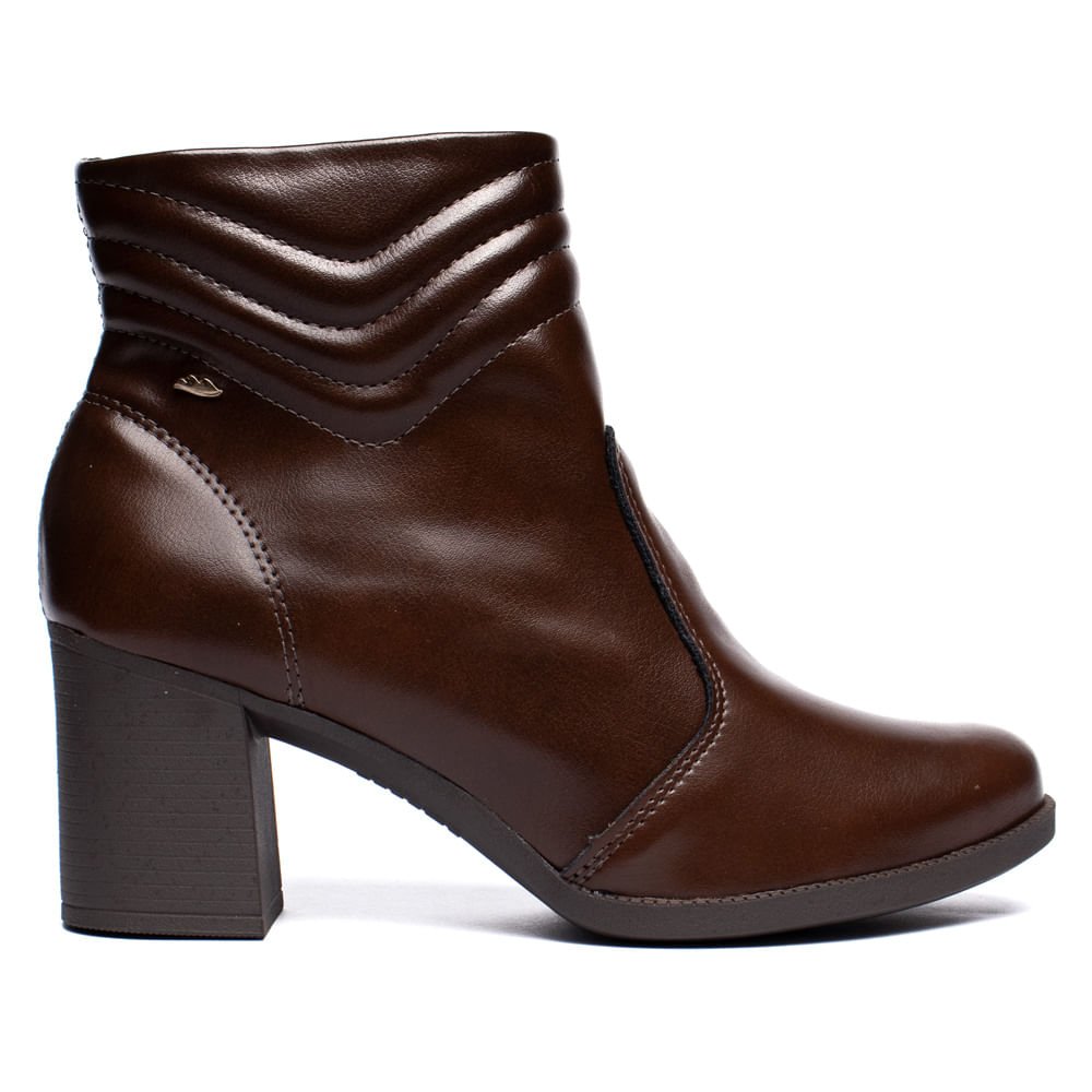 Bota Feminina Dakota Cano Curto Marrom
