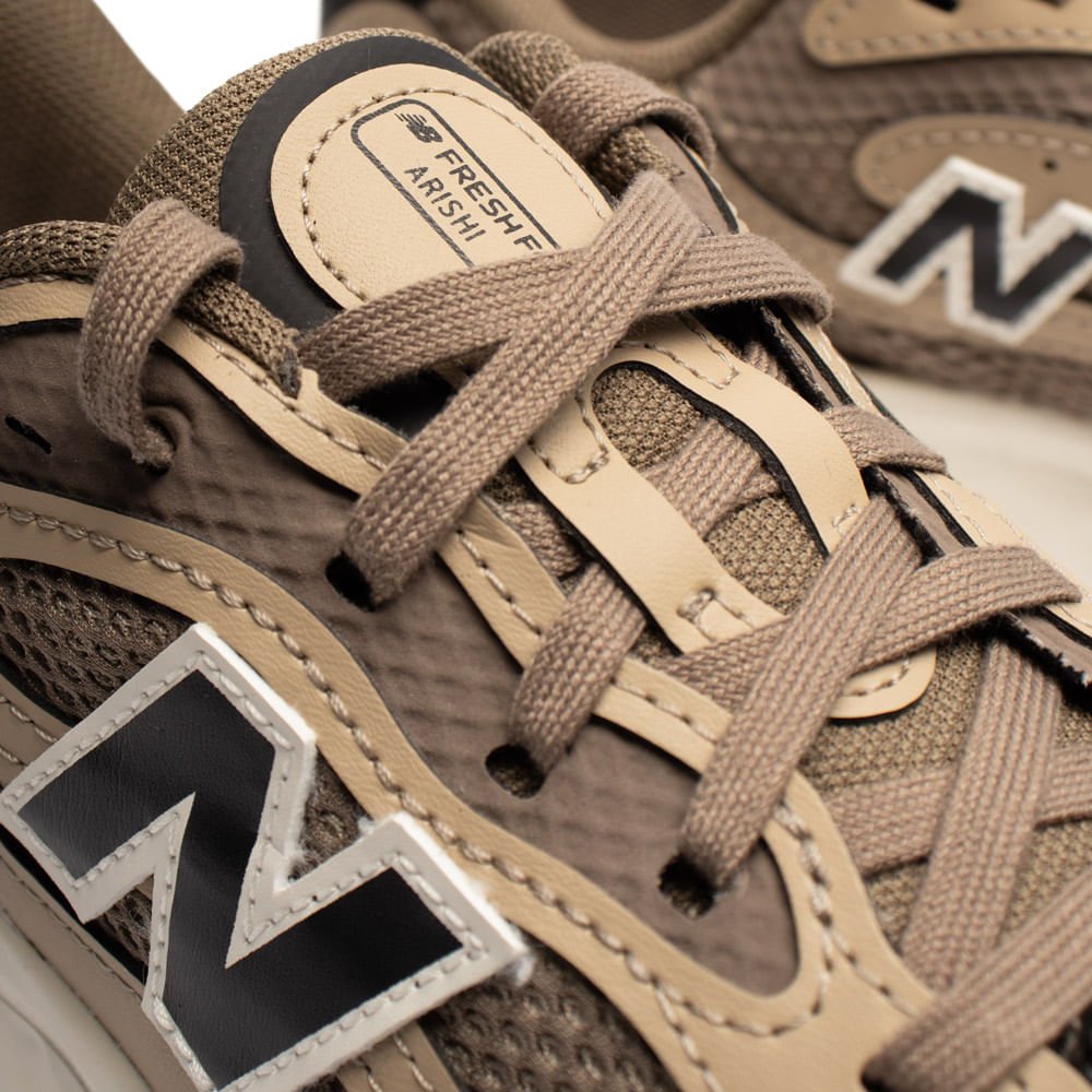 Tênis Masculino New Balance Fresh Foam Arishi V4 Marrom/Bege Marrom/Bege 5