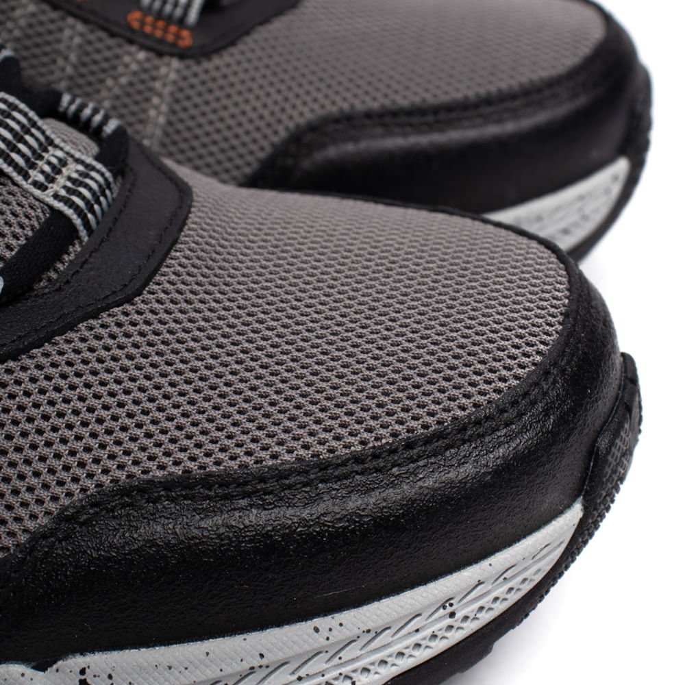 Tênis Masculino Skechers Go Run Trail Altitude 2.0 Preto Preto 6