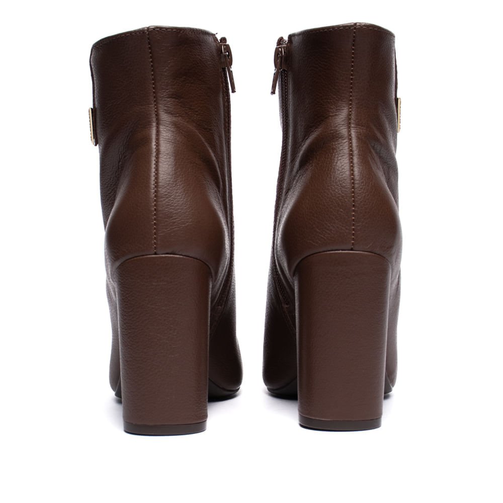 Bota Feminina Via Marte Cano Curto Couro Com Strass Marrom Marrom 3