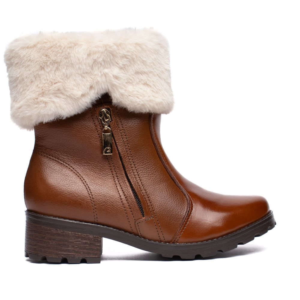Bota Feminina Pegada Cities Cano Curto Com Pelo Marrom