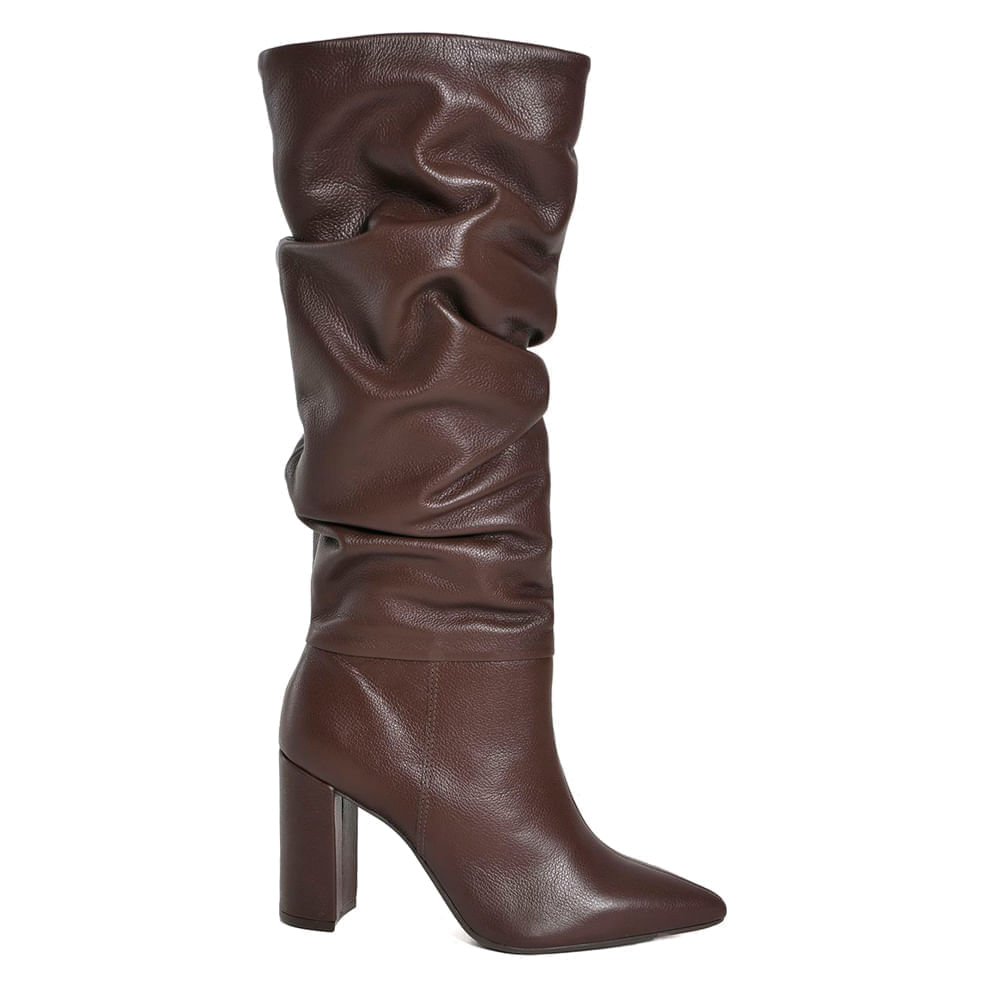 Bota Feminina Via Marte Slouchy Cano Longo Bico Fino Marrom