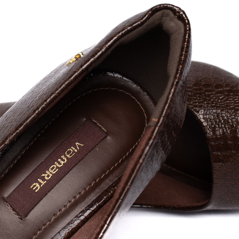 Scarpin Feminino Via Marte Verniz Croco Marrom Escuro Marrom 6