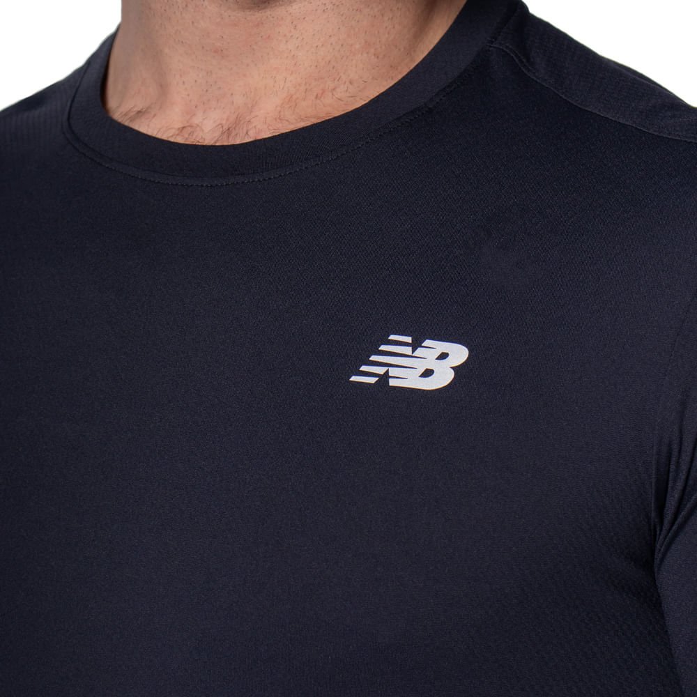 Camiseta Masculina New Balance Essential Esportiva Preto Preto 3