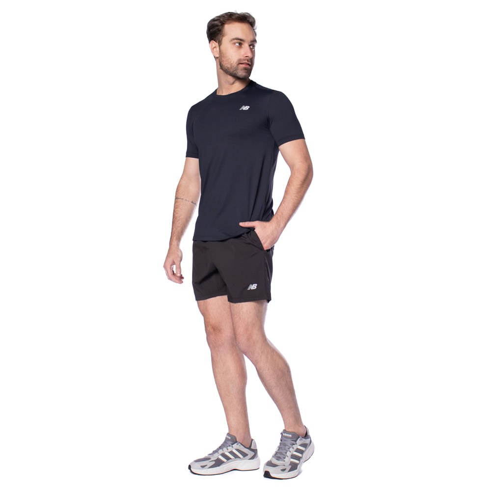 Camiseta Masculina New Balance Essential Esportiva Preto Preto 5