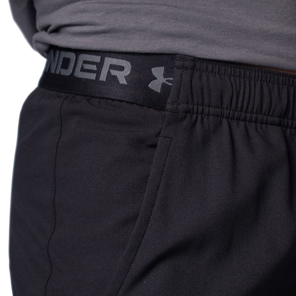 Bermuda Masculina Under Armour Vanish Woven Esportivo Preto Preto 5