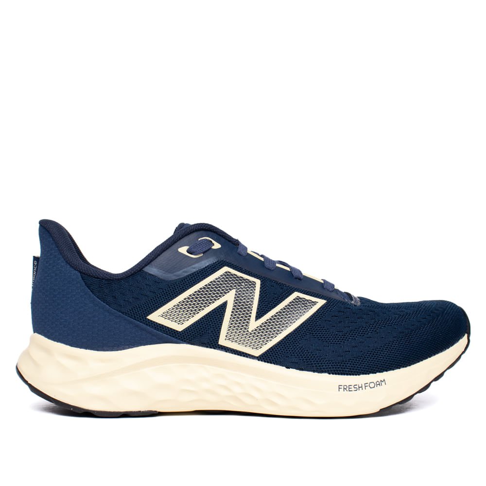 Tênis Masculino New Balance Fresh Foam Arishi V4 Marinho Marinho 6