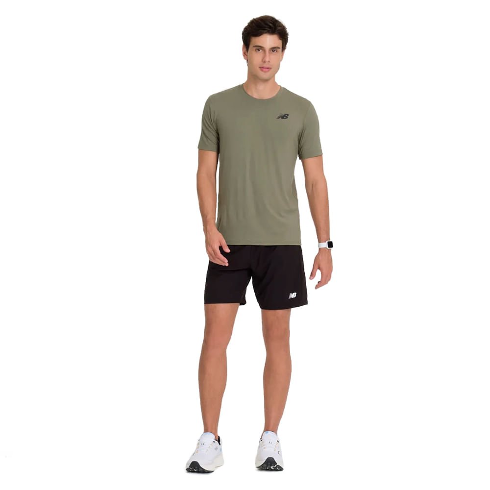 Bermuda Masculina New Balance Essentials 7 Reta Preto Preto 4