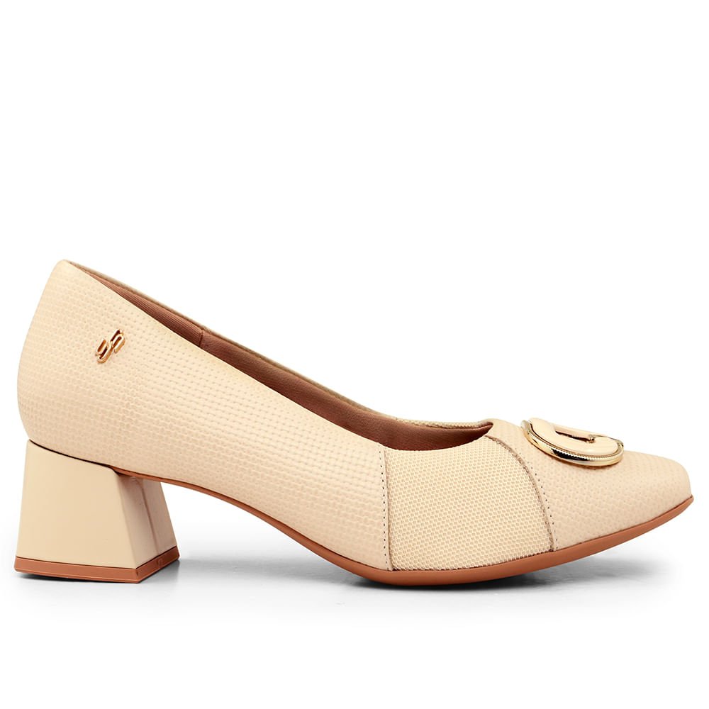 Scarpin Bege Salto Bloco Couro Tressê Monograma Bege 1