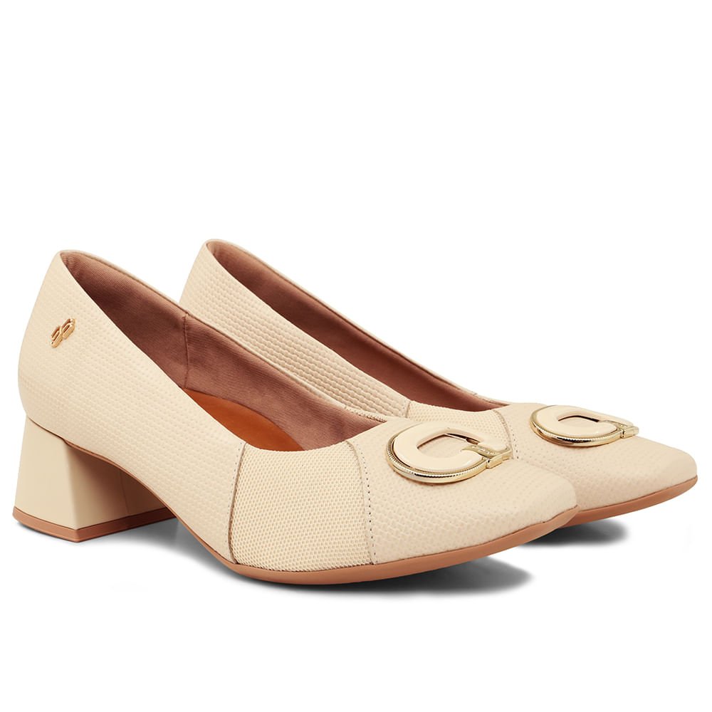 Scarpin Bege Salto Bloco Couro Tressê Monograma Bege 2
